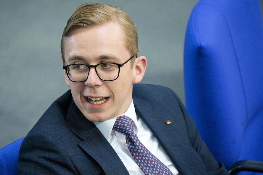 Philipp Amthor bei der 163. Sitzung des Deutschen Bundestages. Berlin, 28.05.2020 *** Philipp Amthor at the 163 session of the German Bundestag Berlin, 28 05 2020 Foto:xJ.xKrickx/xFuturexImage