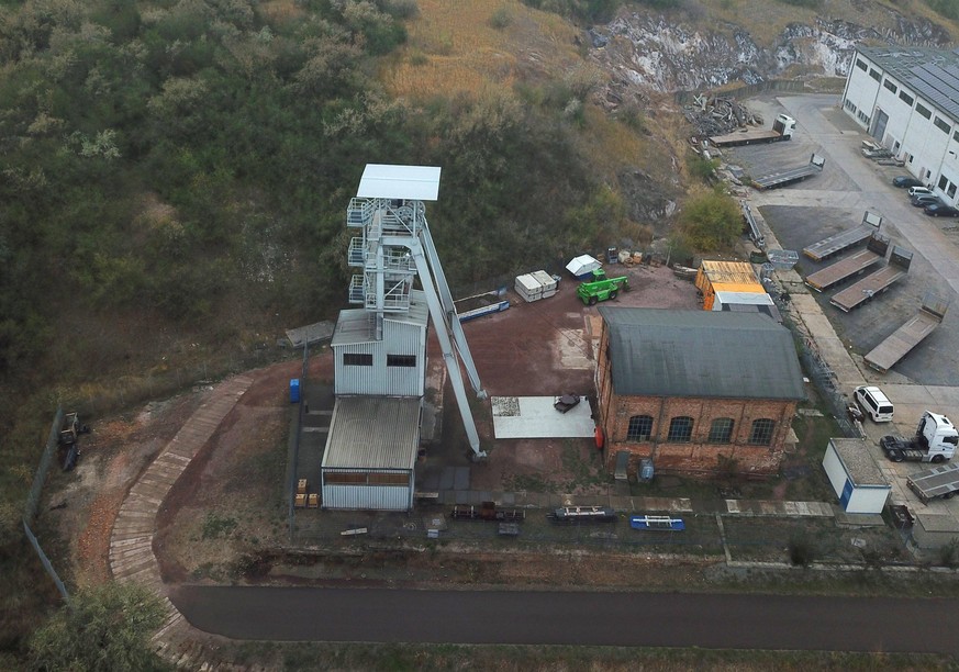 18.10.2018 / Bergbau / Bergwerk / Steinsalz / Kalisalz / Versatz / / Grube Teutschenthal Sicherungs GmbH ( GTS ) Schachtanlage Angersdorf Schacht Halle Ansicht Luftbild Luftaufnahme copyright *** 18 1 ...