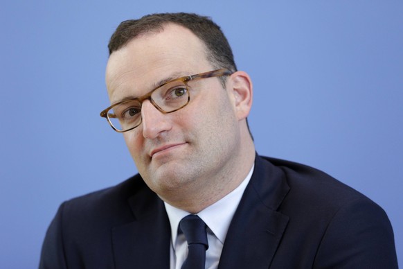 Jens Spahn, Bundesminister fuer Gesundheit, CDU, PK zu: Konzertierte Aktion Pflege, DEU, Berlin, 03.07.2018