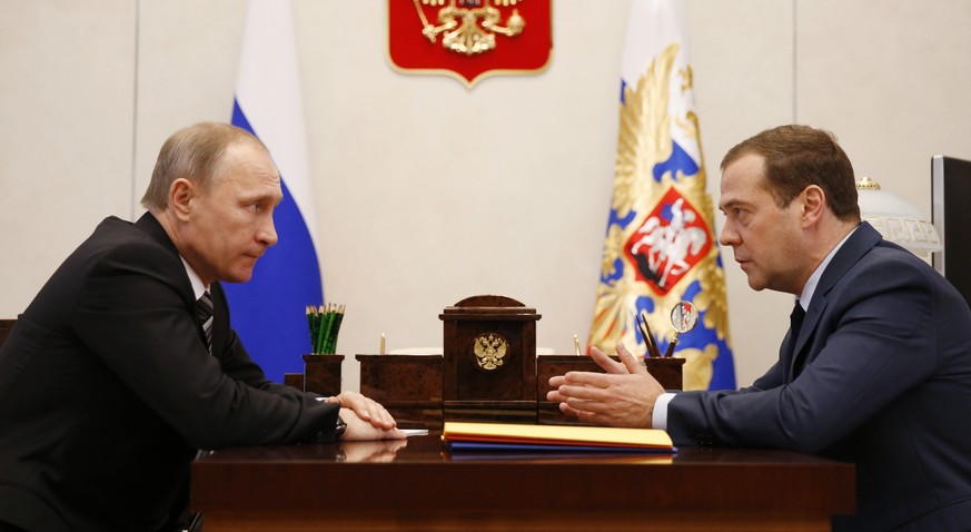 2773577 01/15/2016 January 15, 2016. Russian President Vladimir Putin, left, and Prime Minister Dmitry Medvedev during a meeting at Novo-Ogaryovo residence. Dmitry Astakhov/Sputnik |