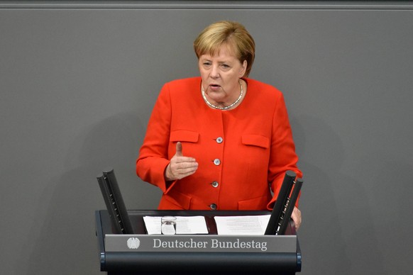 Germany, Berlin - 12.09.2018 Bundeskanzlerin der Bundesrepublik Deutschland Angela Merkel von der Christlich Demokratischen Union (CDU) spricht w??hrend der 48. Sitzung des Bundestags. *** Germany Ber ...