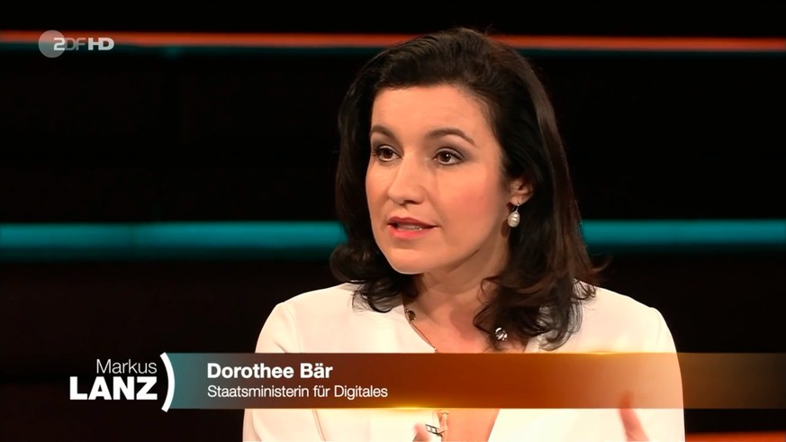 Dorothee Bär ist Staatsministerin für Digitales und möchte bei "Markus Lanz" nicht über Geld sprechen. 