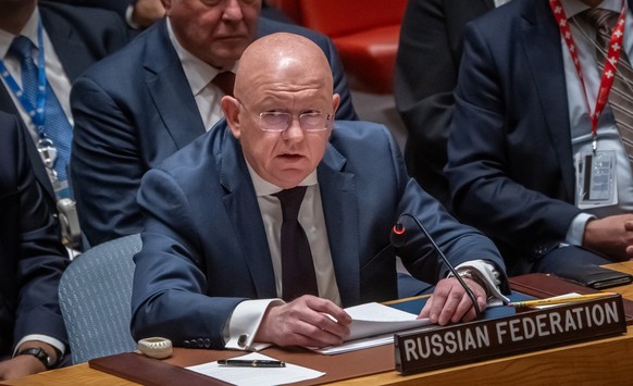 20.09.2023, USA, New York: Wassili Nebensja, Botschafter Russlands an der UN, spricht bei der Sitzung des UN Sicherheitsrat zum Thema Ukraine. Während der Vollversammlung der Vereinten Nationen (VN) b ...