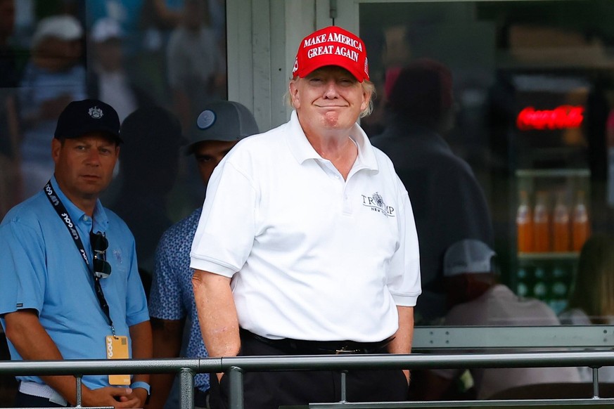 BEDMINSTER, NJ - JULY 29: Former President Donald Trump looks on at the 16th tee during play in round 1 during the LIV Golf Invitational Series tee box marker during the first round on July 29, 2022 a ...