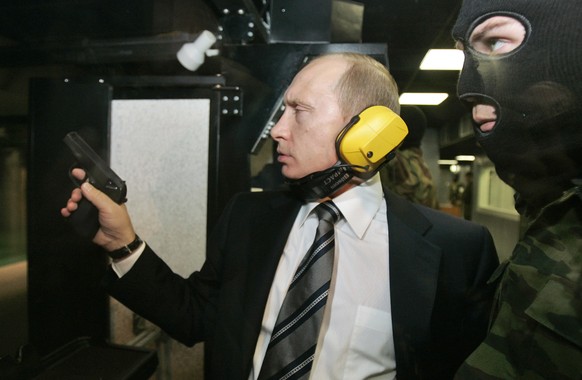 Wladimir Putin beim Sicherheitstraining