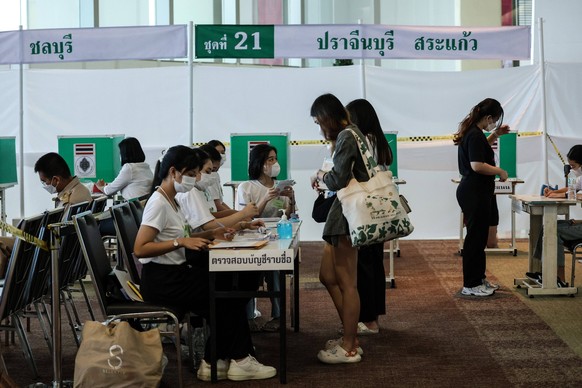 May 7, 2023, Bangkok, Thailand: Electors and polling station volunteers at a polling station during advance voting ahead of general elections in Bangkok, Thailand, May 7, 2023. Bangkok Thailand - ZUMA ...