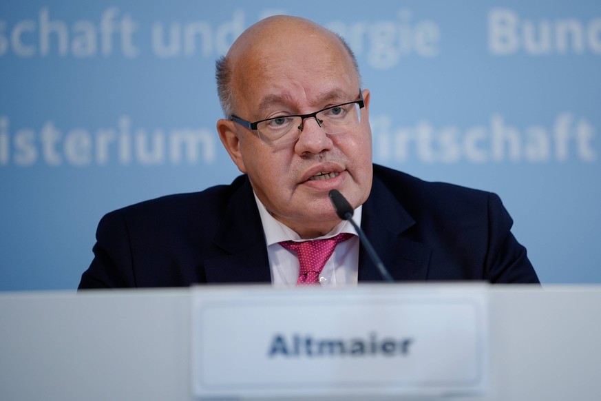 Klima- und wirtschaftspolitische Vorschlaege des Bundeswirtschaftsministers in Berlin Aktuell, 11.09.2020, Berlin, Peter Altmaier beim Pressestatement im Bundeswirtschaftsministerium zum Thema klima-  ...