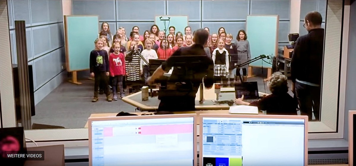 Szene aus dem umstrittenen "Umweltsau"-Musikvideo