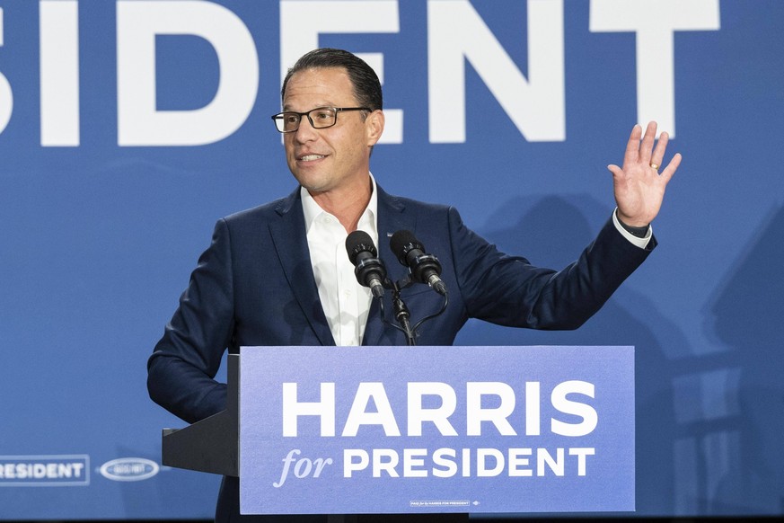 July 29, 2024, Ambler, Pennsylvania, United States: Josh Shapiro, Governor of Pennsylvania speaks during rally in support of Harris for President along with Gretchen Whitmer, Governor of Michigan Wiss ...