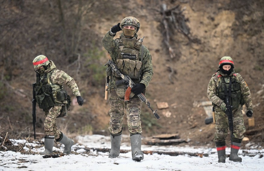 8871929 04.03.2025 Russian servicemen of the 40th Separate Guards Naval Infantry Brigade of the Sever North Group of Forces take part in combat coordination training amid Russia s military operation i ...