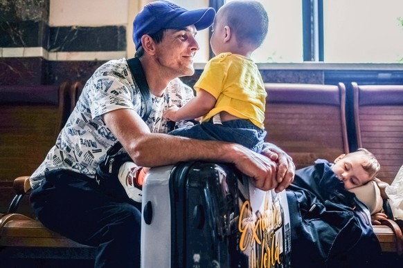June 6, 2022, Lviv, Ukraine: Refugees from Donbass at the train station of Lviv. Every day, displaced people from all over Ukraine fleeing from combat zones or occupied territories by the Russian army ...