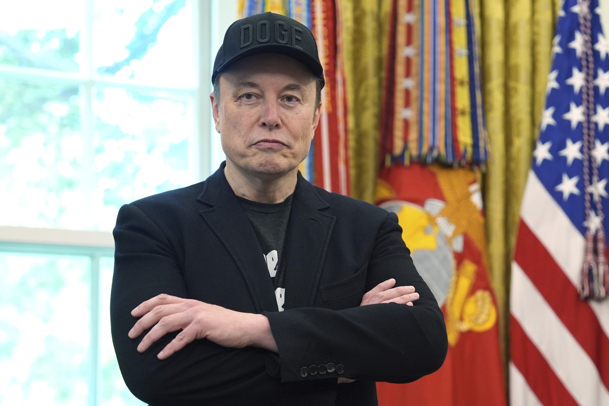 30.05.2025, USA, Washington: Elon Musk nimmt an einer Pressekonferenz mit US-Präsident Trump im Oval Office des Weißen Hauses teil. Foto: Evan Vucci/AP/dpa +++ dpa-Bildfunk +++
