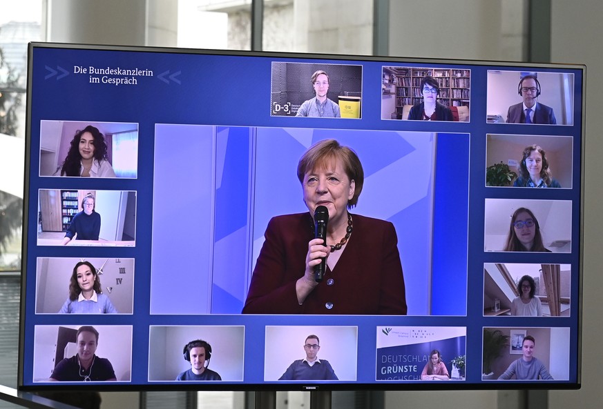 15.12.2020, Berlin: Bundeskanzlerin Angela Merkel (CDU, M)