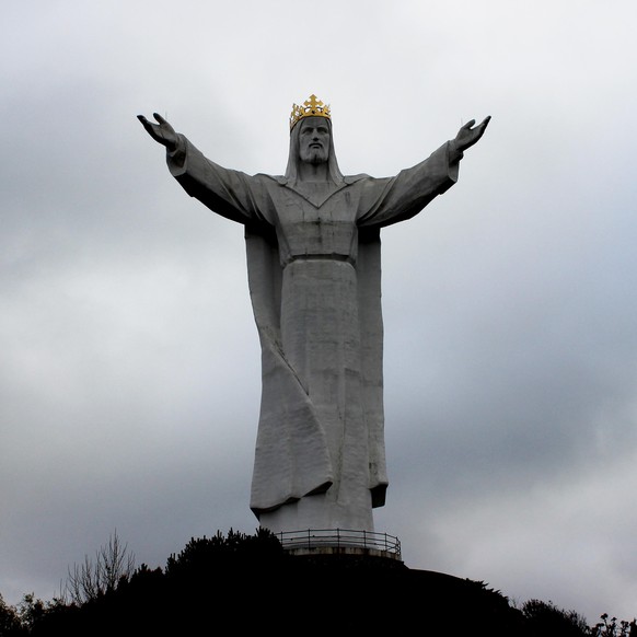Mit 36 Metern Höhe ist die Christus-König-Statur in Świebodzin die größte der Welt.
