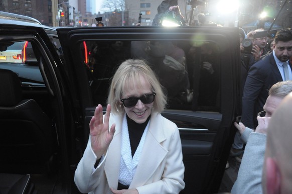 Verdict in E. Jean Carroll s Second Defamation Trial Against Donald Trump in New York City, USA - 26 Jan 2024 Former magazine columnist, E. Jean Carroll, center, enters a vehicle outside of Manhattan  ...