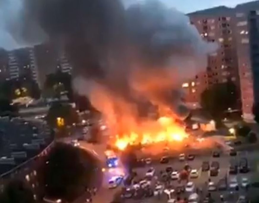 Allein in Göteborg wurden mindestens 88 Fahrzeuge in Brand gesteckt.