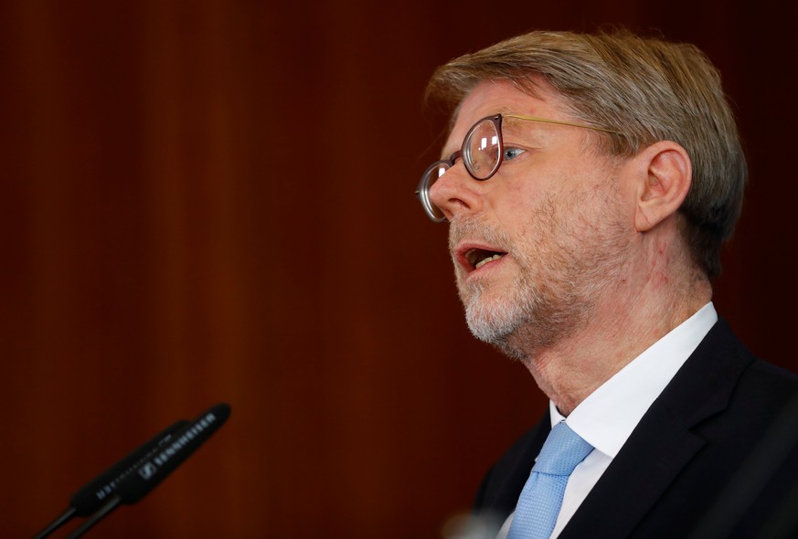 Hans-Eckhard Sommer, new head of the Federal Office for Migration and Refugees (BAMF), is introduced in Berlin, Germany, June 20, 2018. REUTERS/Hannibal Hanschke