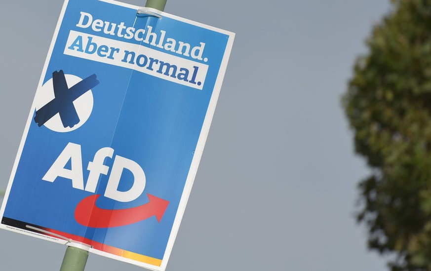 07.09.2021, xblx, Politik, Wahlplakat Bundestagswahl 26.09.2021, Wahlwerbung AFD, Alternative für Deutschland, DEUTSCHLAND, ABER NORMAL Frankfurt *** 07 09 2021, xblx, politics, election poster federa ...