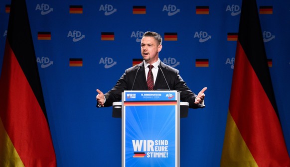 29.06.2024, Nordrhein-Westfalen, Essen: Hannes Gnauck (AfD-MdB), Bundesvorsitzender der AfD-Jugendorganisation &quot;Junge Alternative&quot;, beim Bundesparteitag der AfD in der Grugahalle in Essen. D ...