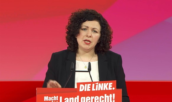 Amira Mohamed Ali, Fraktionschefin der Linken im Bundestag, bei ihrer Rede auf dem Parteitag. 