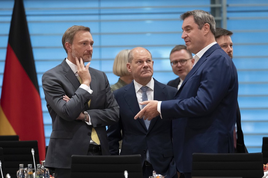 News Themen der Woche KW22 News Bilder des Tages Ministerpraesidentenkonferenz im Bundeskanzleramt in Berlin Aktuell, 02.06.2022, Berlin, Bundeskanzler Olaf Scholz SPD gemeinsam mit Ministerpraesident ...