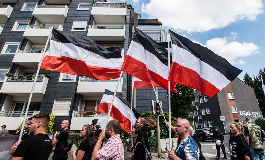 May 25, 2019 - Dortmund, Nordrhein Westfalen, Germany - The 1933-1935 German flags waved by neonazis in Dortmund, Germany. Prior to the European Elections, the neonazi party Die Rechte (The Right) org ...