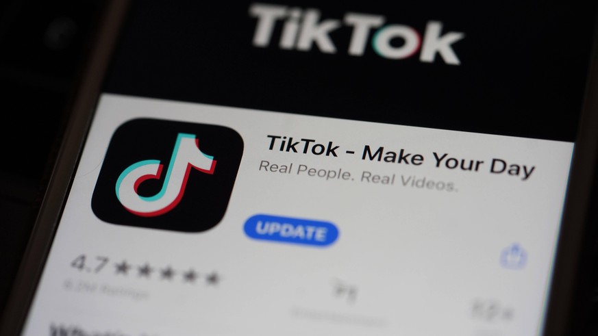 200915 -- LOS ANGELES, Sept. 15, 2020 -- The logo of TikTok is seen on a smartphone screen in Arlington, Virginia, the United States, Aug. 30, 2020. Xinhua Headlines: TikTok submits proposal to U.S. a ...