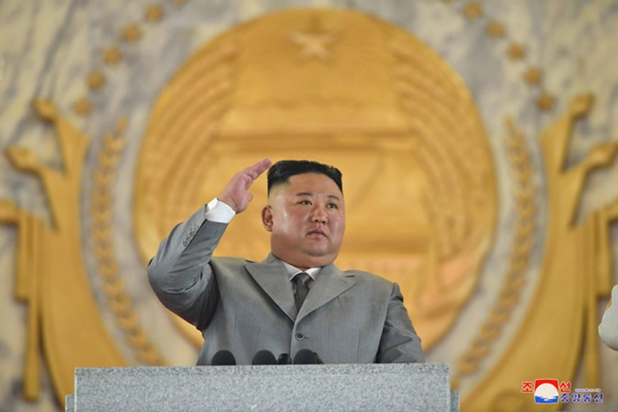 Bilder des Jahres 2020, News 10 Oktober News Themen der Woche KW41 News Bilder des Tages This image, released on October 10, 2020, by the North Korean Official News Service KCNA, shows North Korean le ...