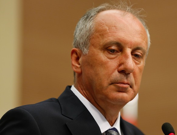 ANKARA, TURKEY - JUNE 25: Muharrem Ince, presidential candidate of main opposition Republican People's Party (CHP) holds a news conference evaluating the election results on June 25, 2018 in Ankara, T ...