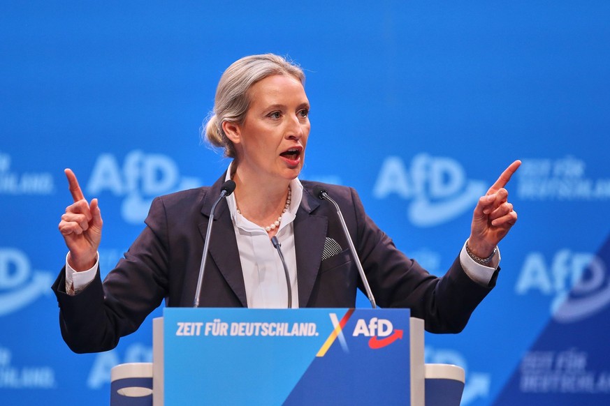 Riesa, Sachsen, Deutschland, 11.01.2025: WT Energiesysteme Arena: 16. Bundesparteitag der Alternative f�r Deutschland - Tag 1: AfD-Chefin Alice Weidel h�lt eine Rede Copyright: xdtsxNachrichtenagentur ...