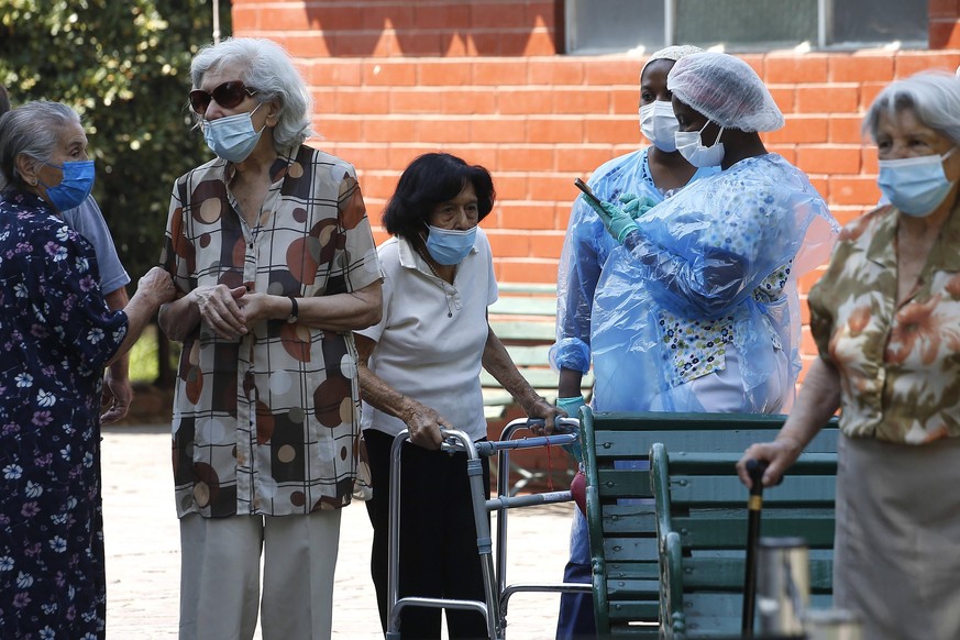 In Chile wird die Bevölkerung gerade in Rekordzeit geimpft. Die Infektionszahlen drücken das noch nicht aus.