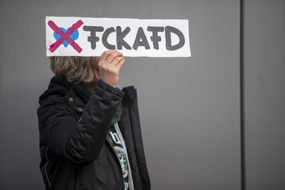 Demonstration gegen die AFD in Ennepetal. 10.02.2024, EU, DEU, Deutschland, Nordrhein-Westfalen, Ennepetal: nach der Ver�ffentlichung der Rechercheergebnisse von Correctiv am 10. Januar zu einem Gehei ...