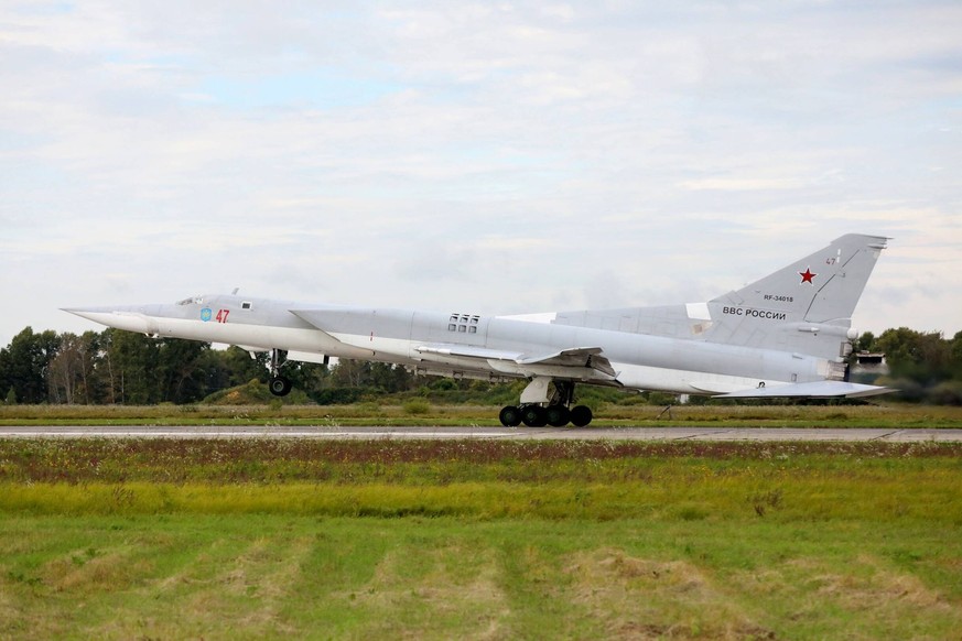 Russia Defence Strategic Drills 8269025 06.09.2022 In this handout video grab released by the Russian Defence Ministry, Russian Tupolev Tu-22M3 strike bomber takes part in the Vostok 2022 strategic mi ...