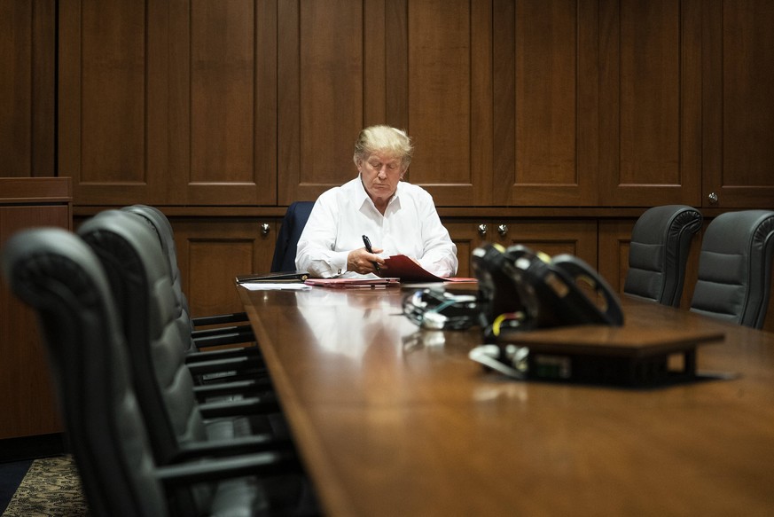 October 3, 2020, Bethesda, Md, United States Of America: President Donald J. Trump works in his conference room at Walter Reed National Military Medical Center in Bethesda, Md. Saturday, Oct. 3, 2020, ...