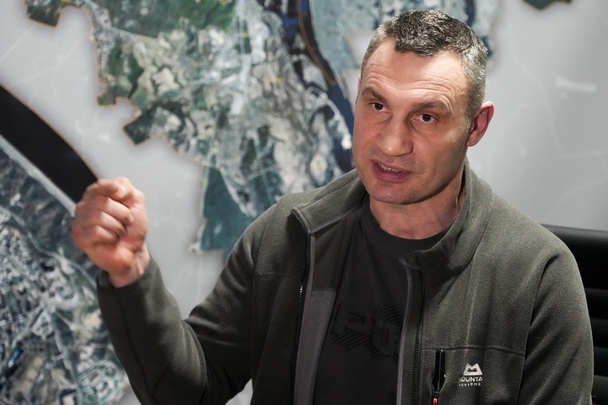 ARCHIV - 27.02.2022, Ukraine, Kiew: Vitali Klitschko, B