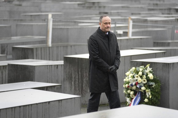 The Second Gentleman of the United States, Douglas Emhoff, stands between concrete steles after a wreath laying ceremony as part of his visit at the &#039;Memorial to the Murdered Jews of Europe&#039; ...