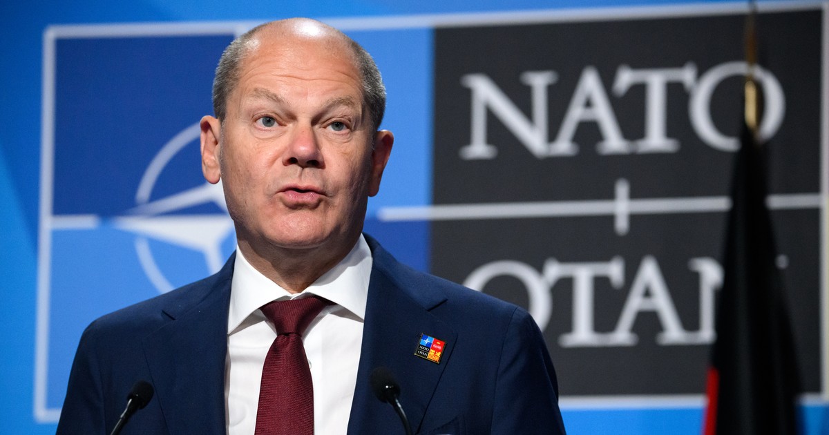 30.06.2022, Spanien, Madrid: Bundeskanzler Olaf Scholz (SPD)