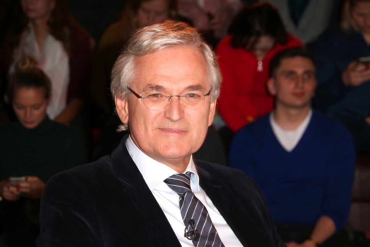 Peter Frey zu Gast in der M.Lanz ZDF Talkshow am 4.12.2019 in Hamburg M.Lanz ZDF Talkshow am 4.12.2019 in Hamburg *** Peter Frey guest at the M Lanz ZDF talk show on 4 12 2019 in Hamburg M Lanz ZDF ta ...