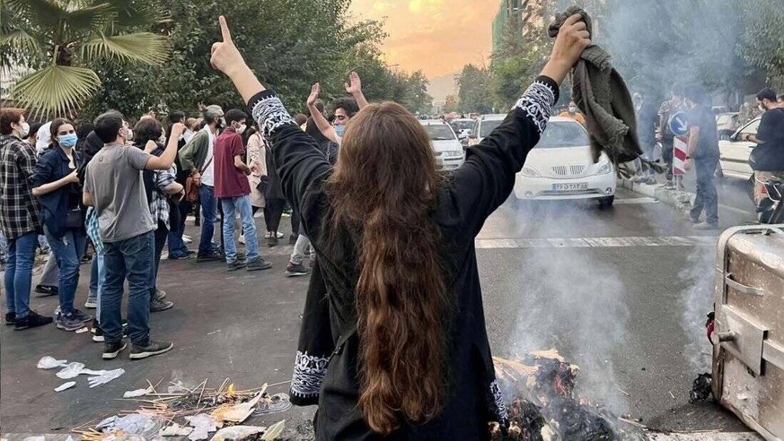 Sep 28, 2022, Tehran, Iran: Iranian women are on the front line of the protests and are fighting against the agents of repression. Mahsa Amini, a 22-year-old Iranian woman, was arrested in Tehran on 1 ...