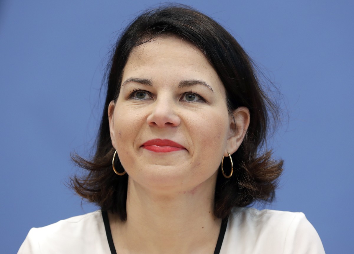 FILE - In this Monday, March 12, 2018 file photo, Annalena Baerbock, co-chairwomen of the German Green party, attends a press conference in Berlin, Germany. On Monday, April 19, 2021 the Green party a ...