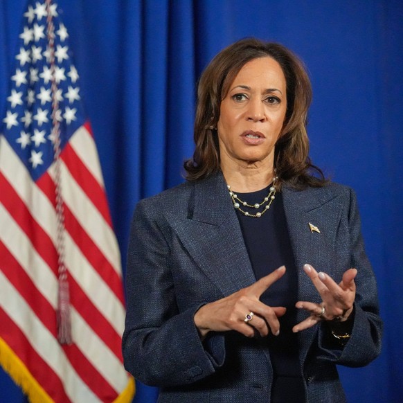 Syndication: Detroit Free Press Two days before Election Day, U.S. Vice President and democratic candidate Kamala Harris answers questions about Republican Nominee Donald Trumps recent comments about  ...