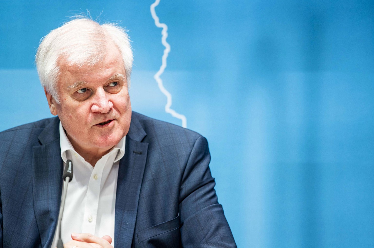 Horst Seehofer bei der Pressekonferenz zur Innenministerkonferenz Thüringen 2020 im ComCenter. Erfurt, 19.06.2020 | Verwendung weltweit