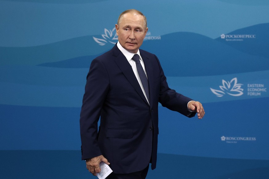 Der russische Präsident Wladimir Putin gerät zunehmend unter Druck.