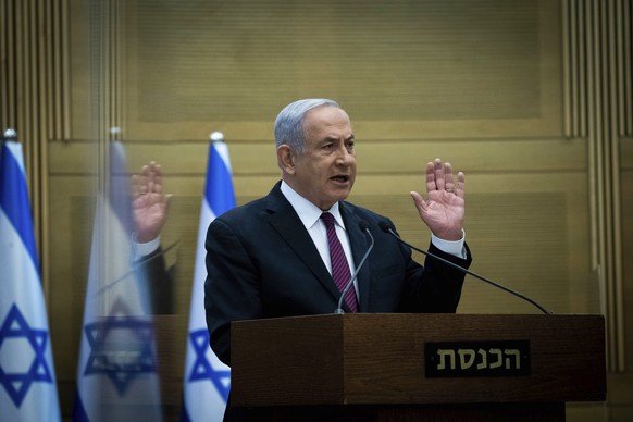 Benjamin Netanjahu steht als amtierender Ministerpräsident unter Druck.