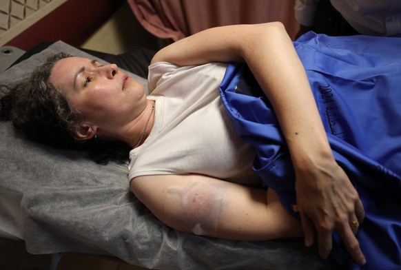 240722 -- NABLUS, July 22, 2024 -- An injured foreign volunteer is seen at the Rafidia Hospital in the West Bank city of Nablus, on July 21, 2024. Three foreign pro-Palestinian activists were injured  ...