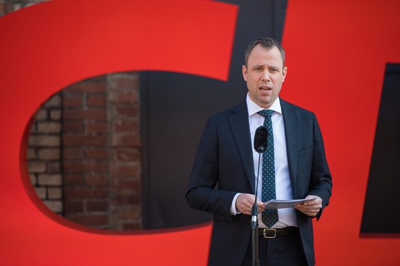 Mario Czaja (CDU), Generalsekretär, spricht vor Beginn der Klausurtagung der CDU mit der Presse. Der Bundesvorstand der CDU trifft für zwei Tage im Saarland zusammen.