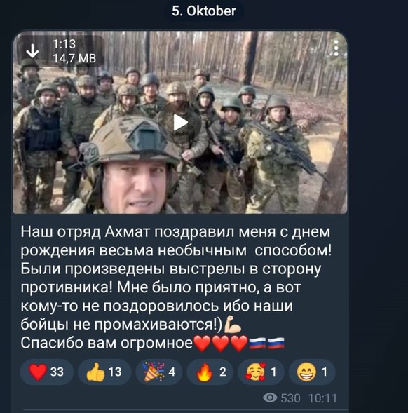 Diese Soldaten haben Kadyrow angeblich ein besonderes Geschenk gemacht.