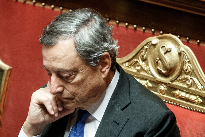 Ministerpräsident Mario Draghi tritt von seinem Posten zurück und wirft Italien und Europa in eine ungewisse Zukunft.