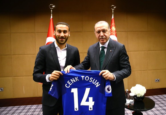 Cenk Tosun spielt in der Türkischen National-Elf und stammt aus Wetzlar