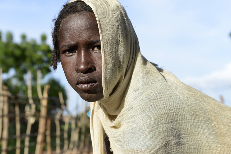 CHAD , Goz Beida, Djabal refugee camp CHAD, Goz Beida, refugee camp Djabal for refugees from Darfur, Sudan *** TSCHAD, Goz Beida, Fluechtlingslager Djabal fuer Fluechtlinge aus Darfur, Sudan Goz Beida ...